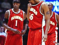 开云体育官方网站-黄蜂险胜老鹰，格拉汉姆绝杀神迹