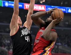 开云体育APP下载-快船逆转尼克斯，锡安点燃赛场