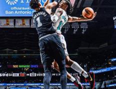 开云体育入口-NBA球星代表队赢得全明星赛，掀起全球关注热潮