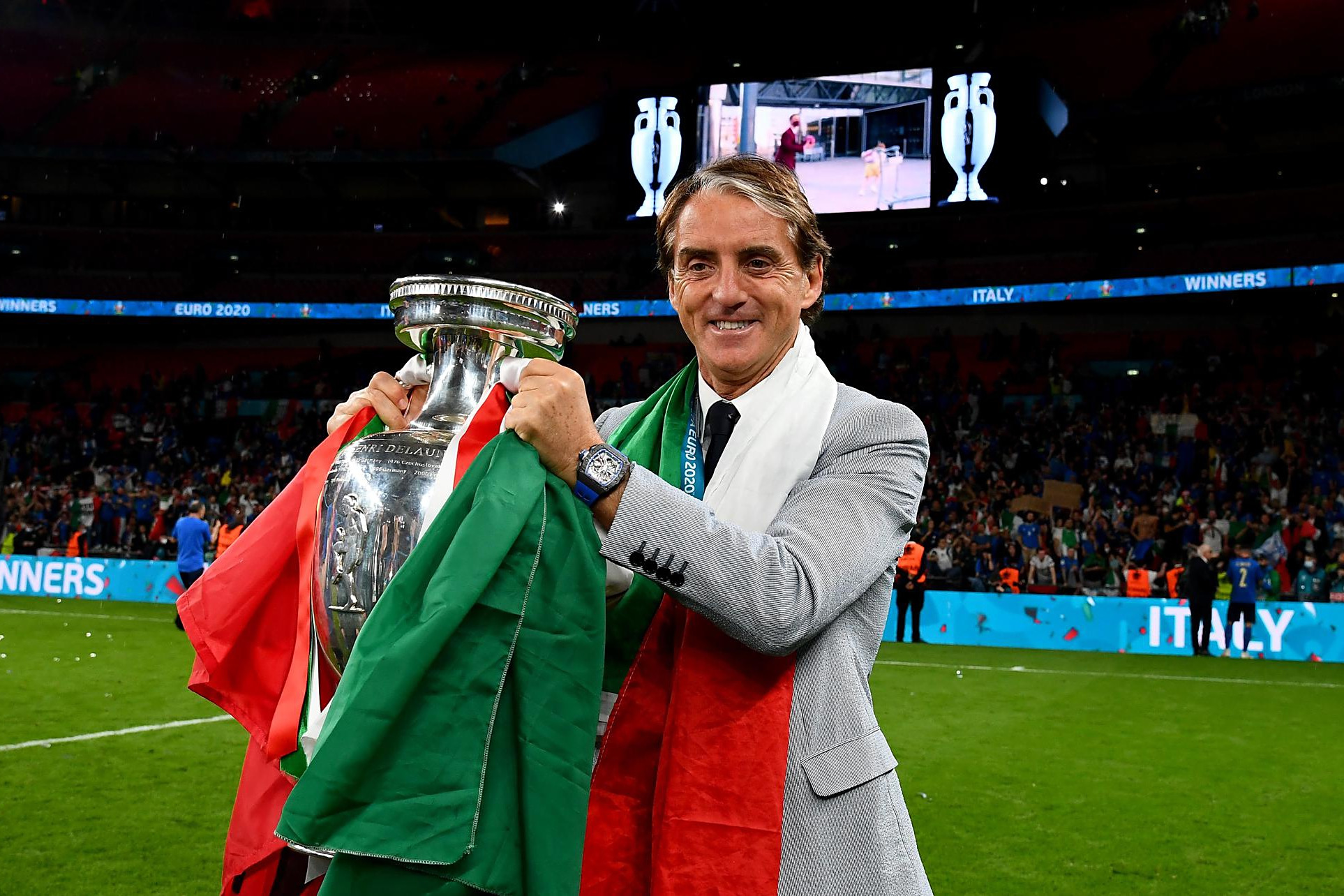 开云体育登录-乌兹别克斯坦球队斩获胜利，轻松晋级