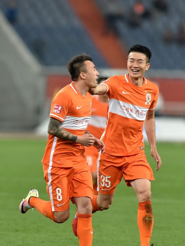 开云APP-广州富力主场战胜山东鲁能，喜获胜利