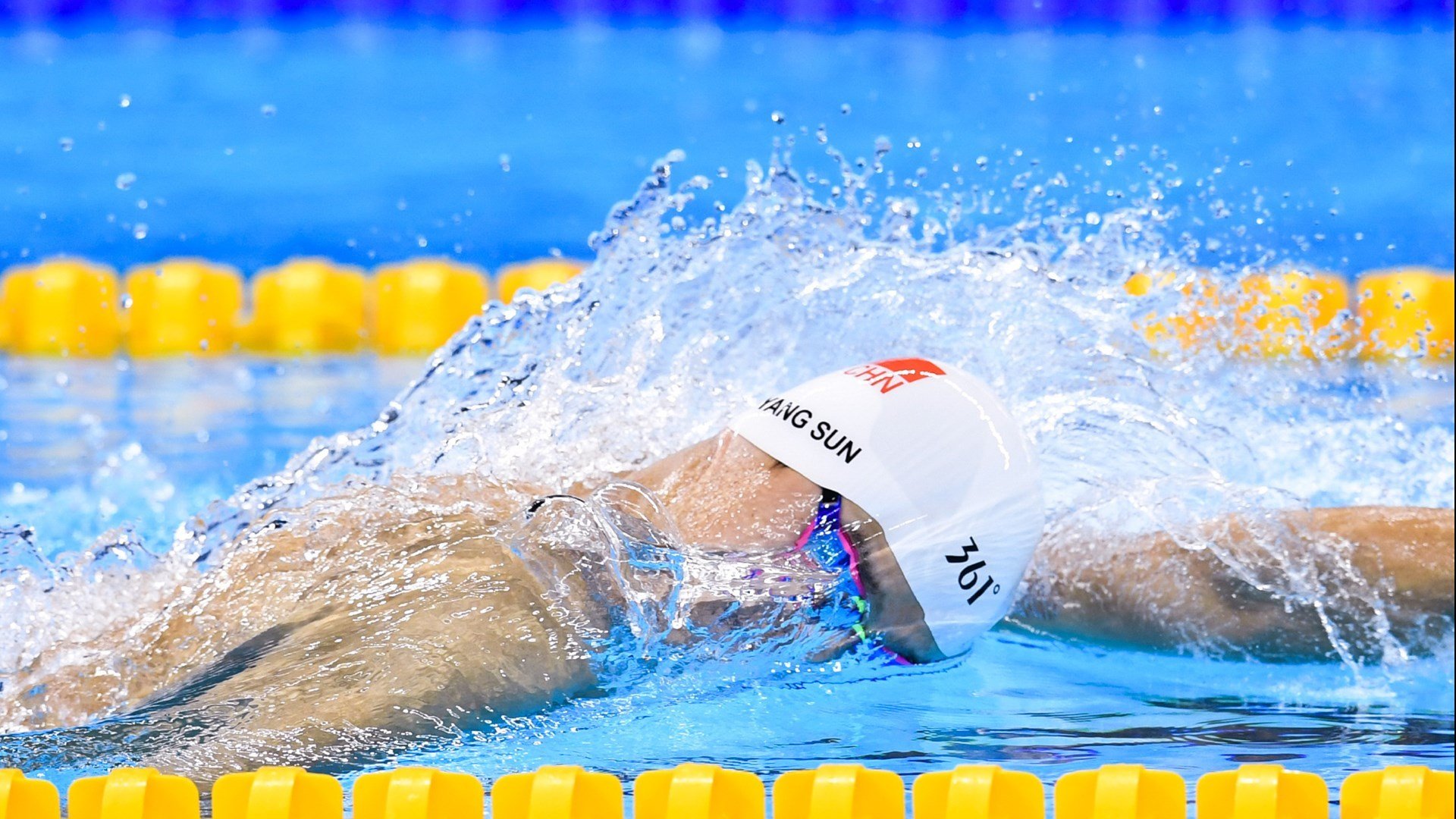 开云下载-双城记,印尼翻盘的团队意志,辛杜点燃的个人光芒